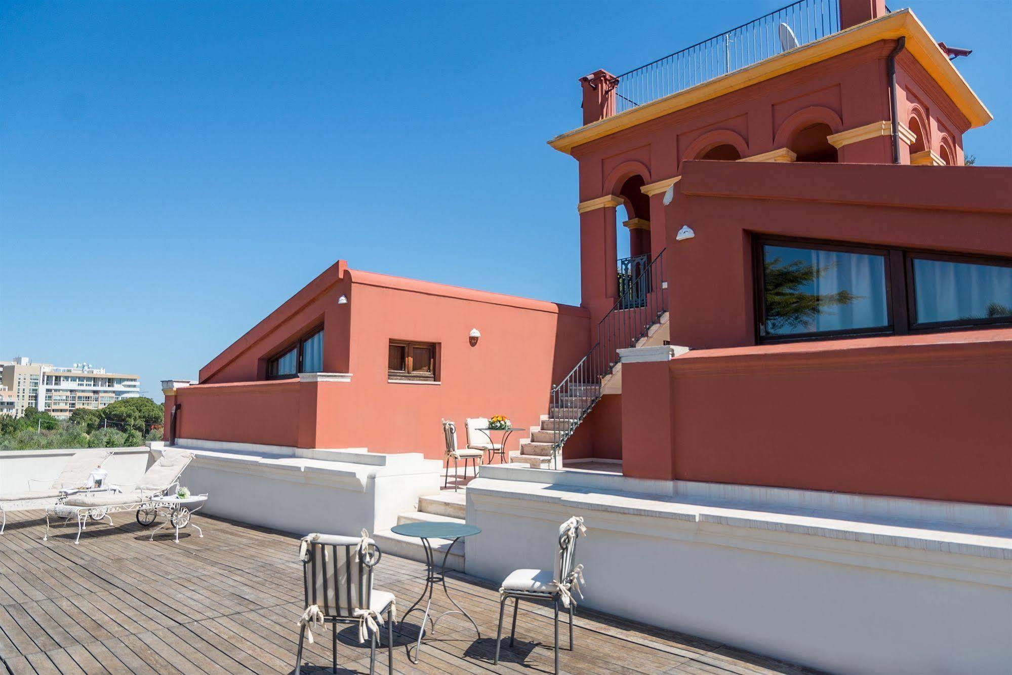 Hotel Terranobile Metaresort Bari Exterior foto